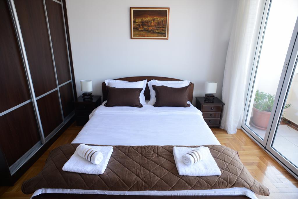 Apartments Belvedere Belgrado Buitenkant foto